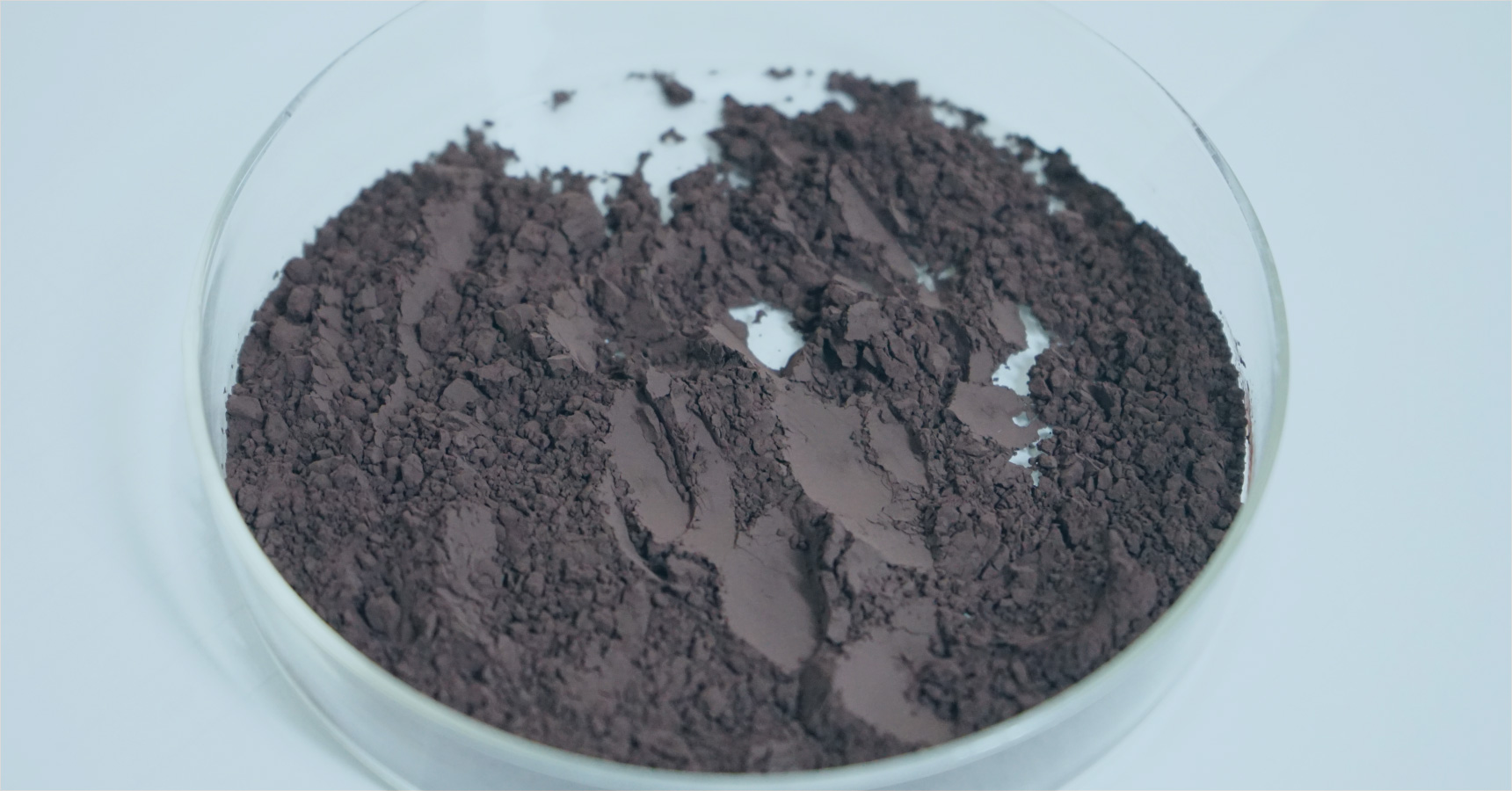 單晶三氧化二錳